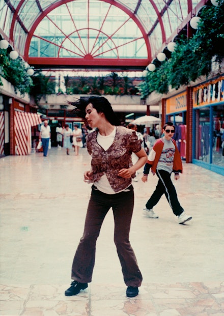 Gillian Wearing, “Dancing in Peckham,” 1994. Color video with sound. 25 minutes. © the artist, courtesy Maureen Paley, London.