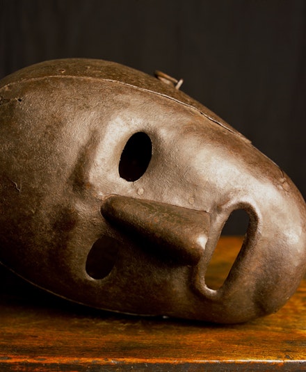 Andres Serrano, <em>Fool’s Mask IV, Hever Castle, England (Torture)</em>, 2015. Courtesy of the artist.