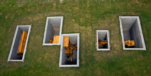 David Brooks, <em>A Proverbial Machine In the Garden</em>, 2013. Aerial view of subterranean installation at Storm King Art Center. Photo: Jerry Tompkins. 