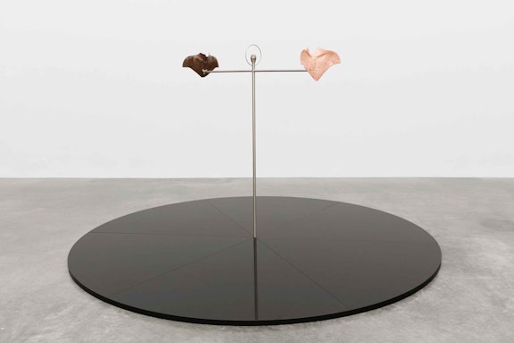Julia Phillips, <em>Mediator</em>, 2020. Ceramic, stainless steel, granite, nylon hardware, 69 × 112 × 112 inches. © Julia Phillips, Courtesy Matthew Marks Gallery