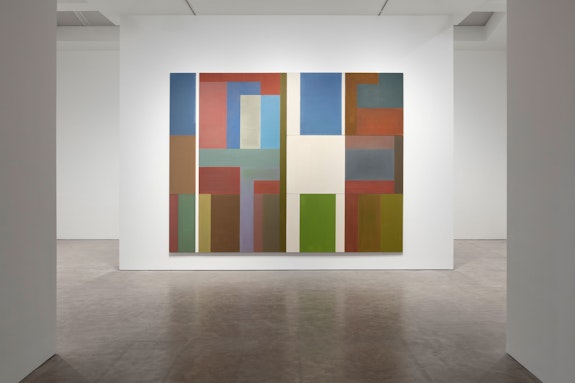 David Novros, <em>Untitled</em>, 1971. Oil on canvas (five panels), 120 1/2 x 156 x 1 1/2 inches. © 2021 David Novros / Artists Rights Society (ARS), New York. Courtesy Paula Cooper Gallery, New York. Photo: Steven Probert.