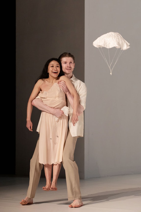 Pina Bausch, <em>Água</em>, BAM. Pictured: Denis Klimuk and Tsai-Wei Tien. Photo: Julieta Cervantes.