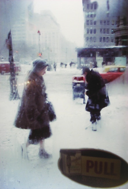 <p>Saul Leiter, <em>Pull</em>, ca. 1960. Chromogenic print; printed later, image size: 19 1/2 x 12 5/8 inches; paper size: 20 x 16 inches. © Saul Leiter Foundation. Courtesy Howard Greenberg Gallery, New York.</p>